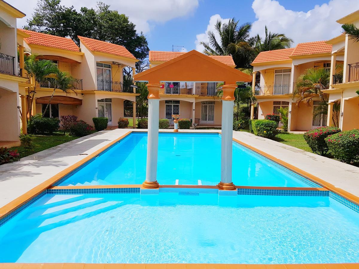 Residence Le Choisy Мон-Шуази Экстерьер фото